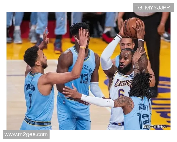 2018年NBA常规赛精彩对决湖人队与热火队的巅峰较量回顾