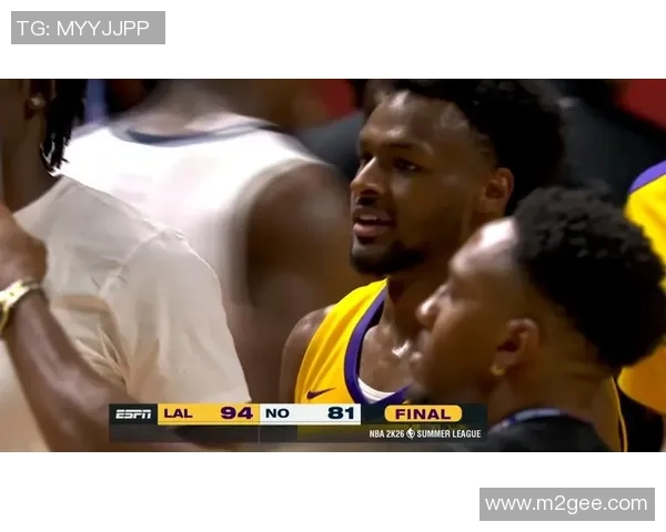 湖人对阵鹈鹕精彩第四节回顾视频分析与赛后亮点总结 湖人对阵鹈鹕精彩第四节回顾视频分析与赛后亮点总结